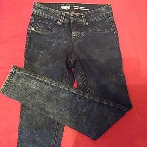 Dark blue mid rise jeggings